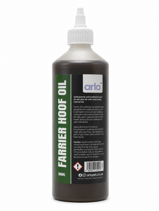 arlo. Farrier Hoof Oil 500ml with pine tar and natural oils for everyday horse hoof care